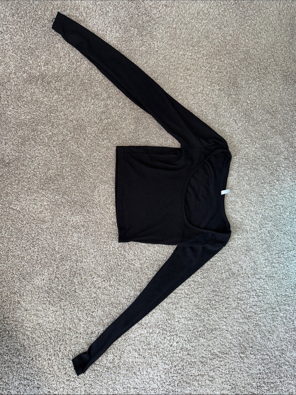 Women’s Cropped Black Long Sleeve Scoop Neck Top